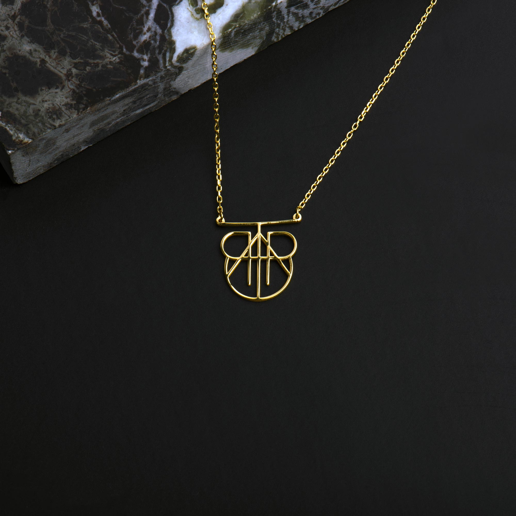 Yellow Gold Patricia Name Jewelry in Logo Design